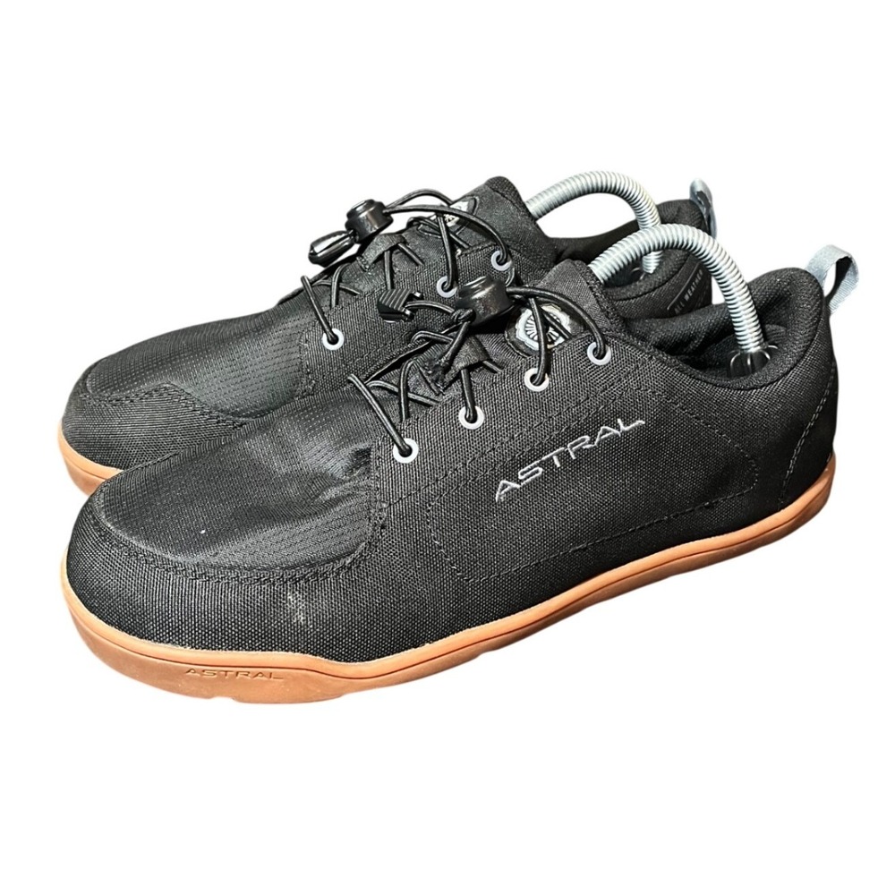 Astral Loyak All Weather Shoe Men 8 Women 9 Black Gum Sole Minimalist Barefoot